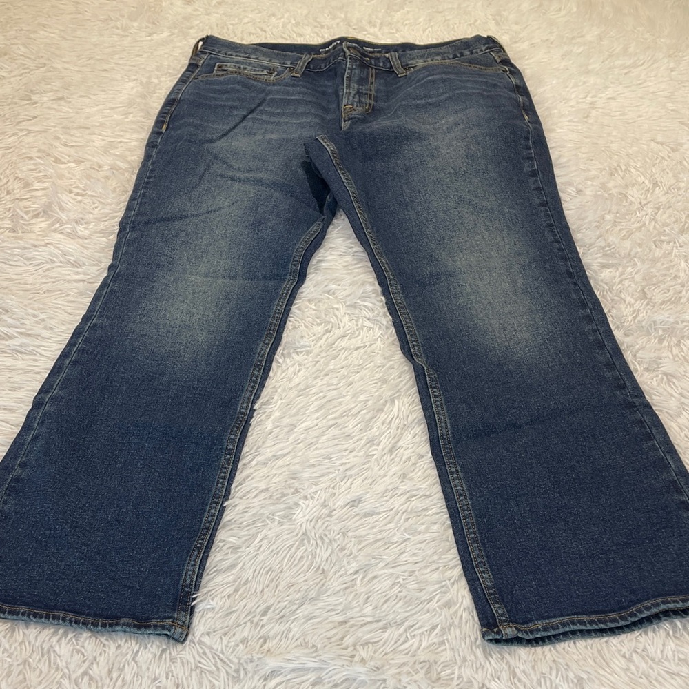 Old Navy Dark Blue Boot-Cut Jeans SIZE 34/30